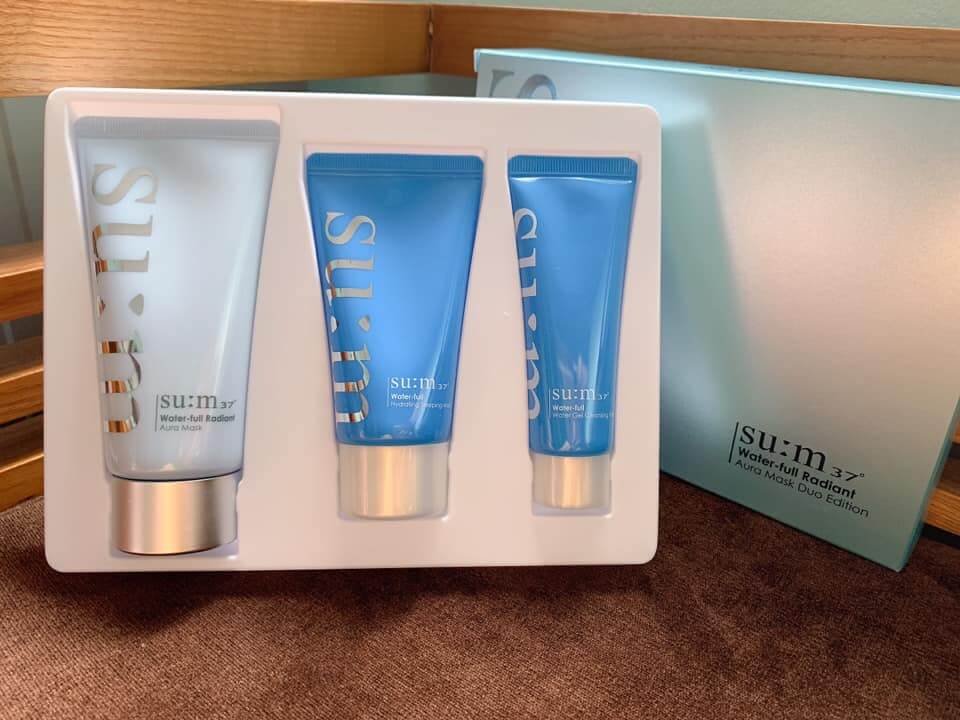Set mặt nạ cấp ẩm Sum Water-Full Radiant Aura Mask Duo Edition.